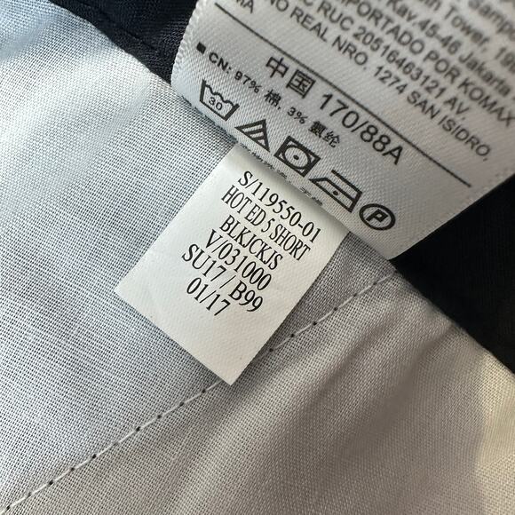 Old Navy Chino Shorts WMNS 16 Black High Waisted Everyday Twill Stretch Casual - Picture 8 of 8